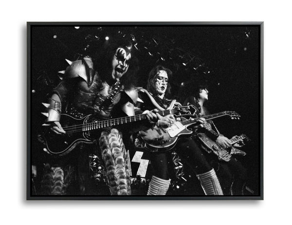 Kiss on Stage, Limited Edition Print