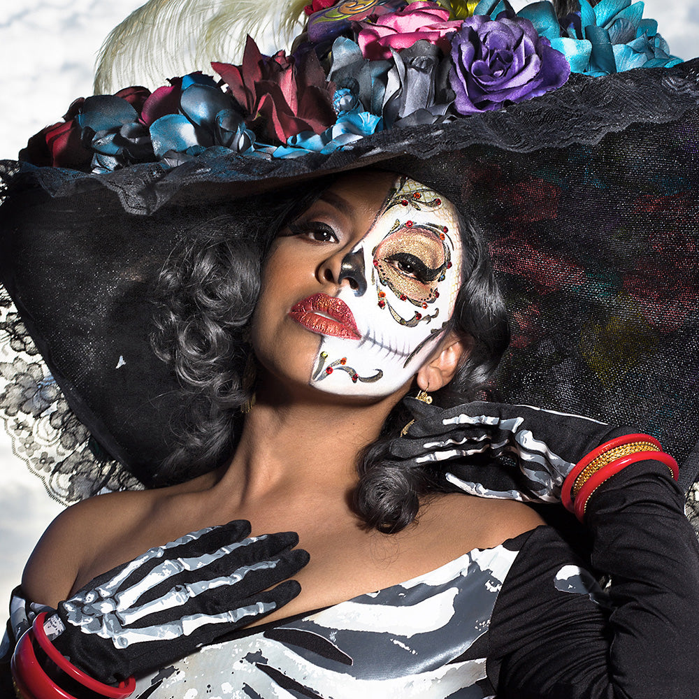 La Catrina by Chris Gomez, Limited Edition Print – Fine Art Scene