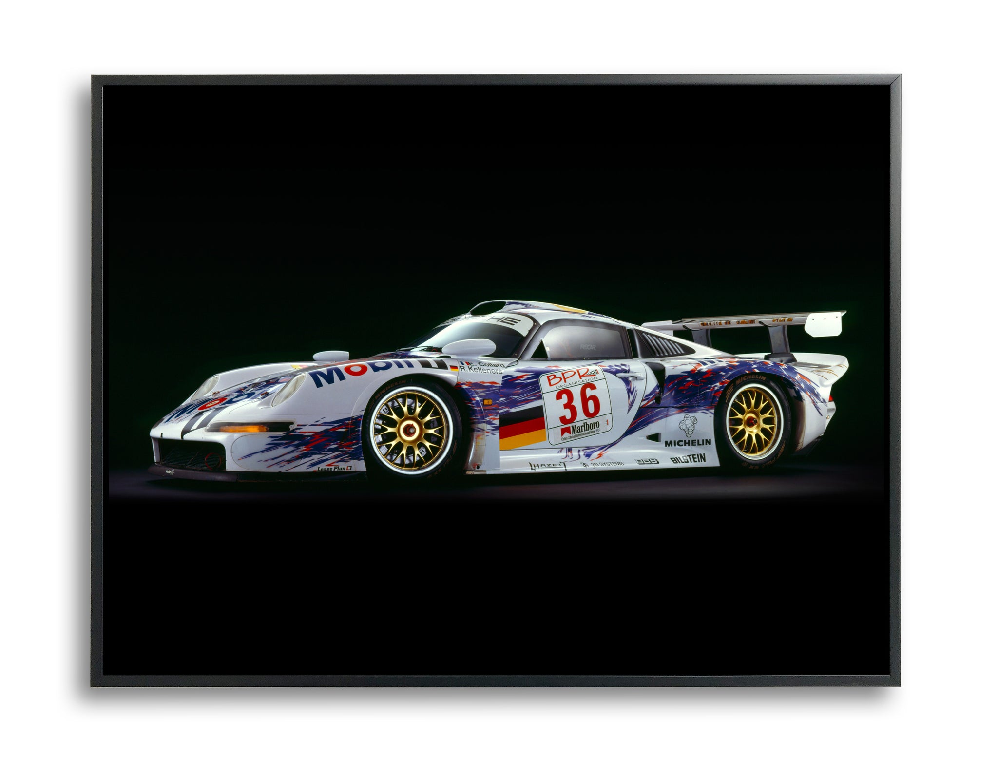 Porsche-911-GT1-Side-